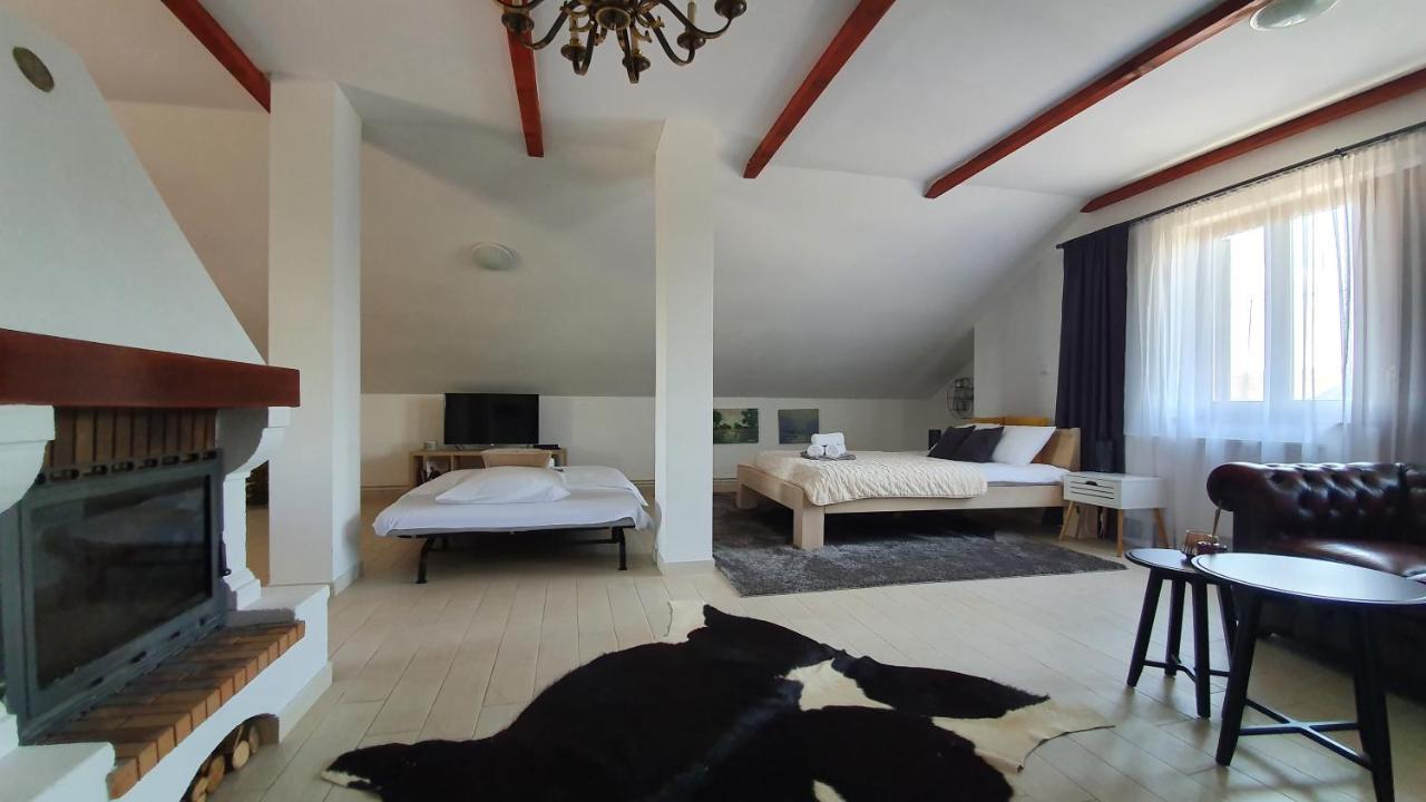 Villa Mons Aureus Popovac Екстер'єр фото