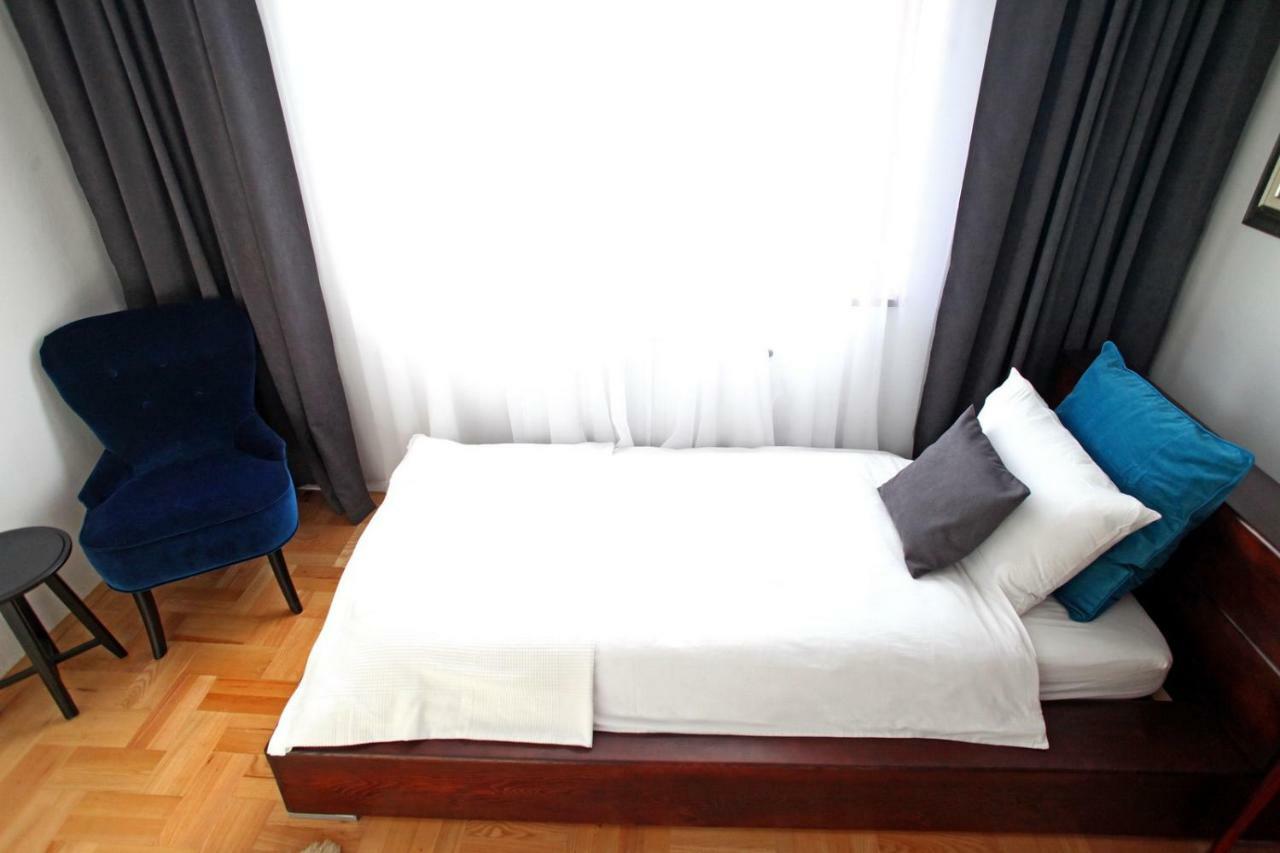 Villa Mons Aureus Popovac Екстер'єр фото