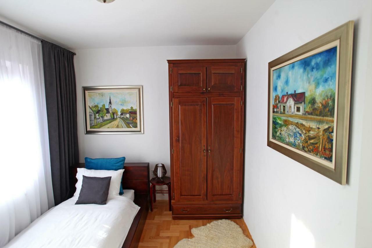 Villa Mons Aureus Popovac Екстер'єр фото