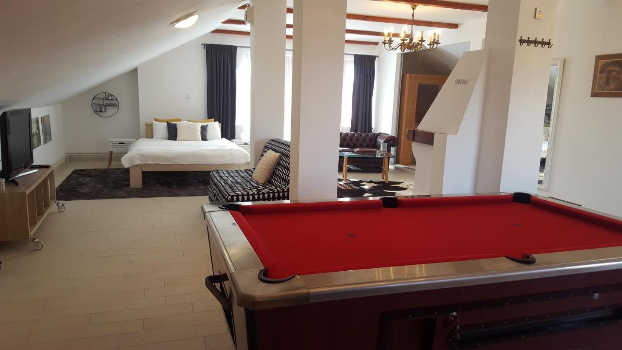 Villa Mons Aureus Popovac Екстер'єр фото